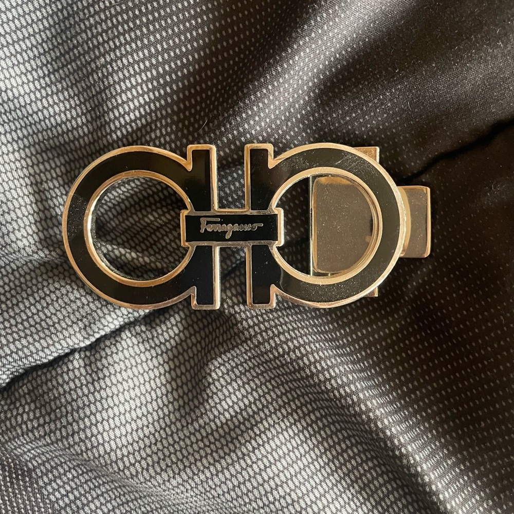 Black and Silver Ferragamo Belt Buckle!